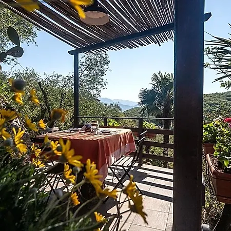La Fattoria Di Nonna Eugenia فندق مبيت وإفطار